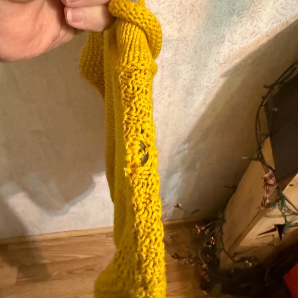 Lizsport Cozy Mustard Crew Neck Sweater, Project, Sz Small - Picture 6 of 6